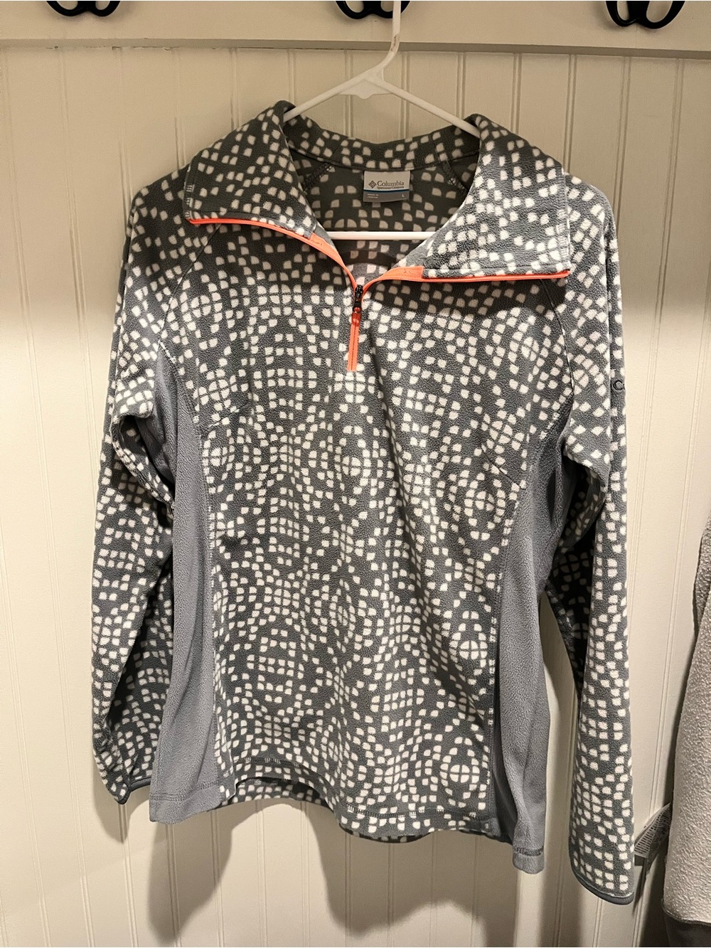 Columbia Gray Patterned Quarter-Zip Fleece with Coral Trim Women’s L Large
